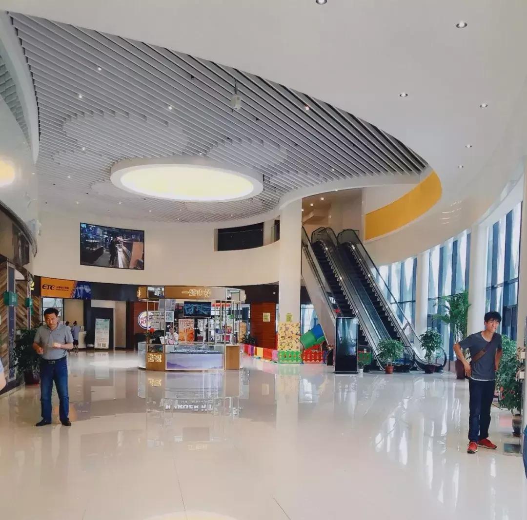 服务区为什么有女性专用停车位,服务区女性专用停车区