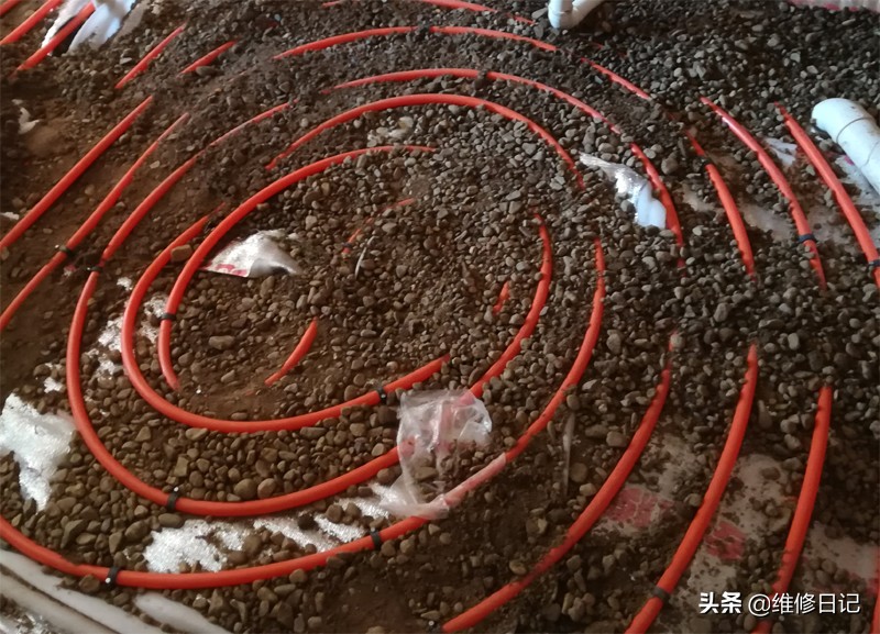 地暖排气出水然后就不出了为什么,地暖排气温度不热怎么办