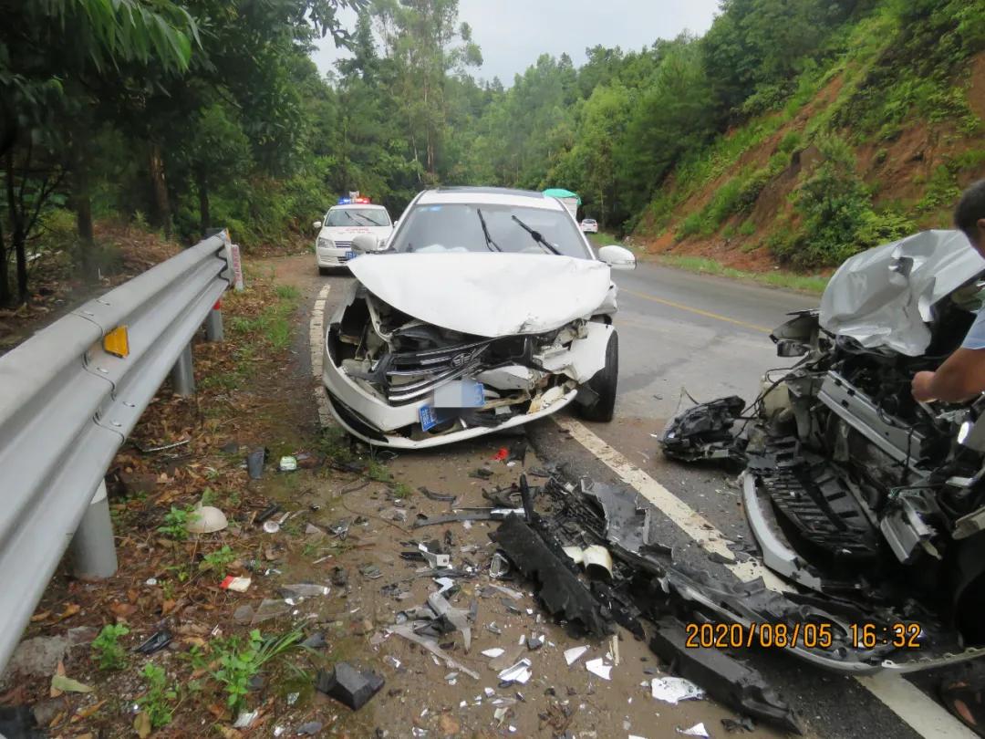【警示】都是超速惹的“祸”！