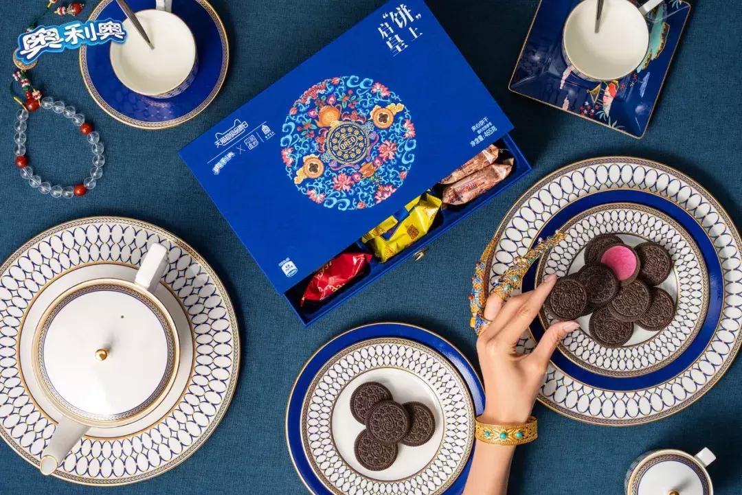 国潮新玩法--用东方美学定义新时尚