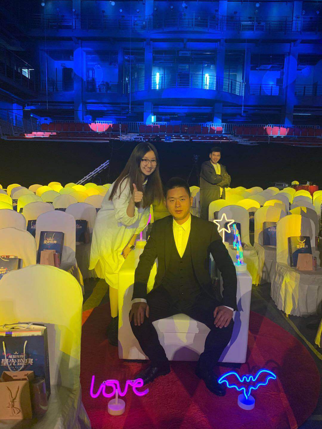 熊猫星光星辉,熊猫星光盛典红毯