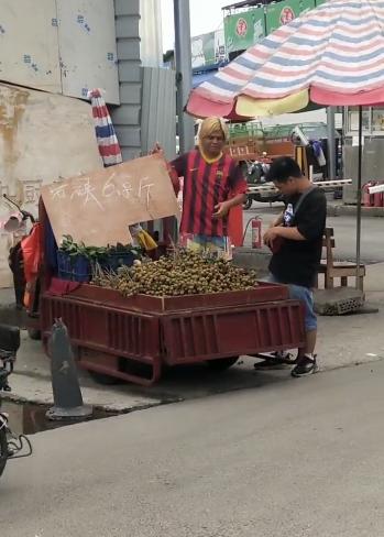 罗志祥南宁和平精英,南宁罗志祥搬水泥