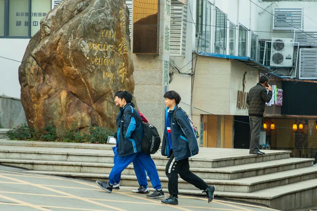 一座长沙城半部近代史,贺龙体育馆长沙演出