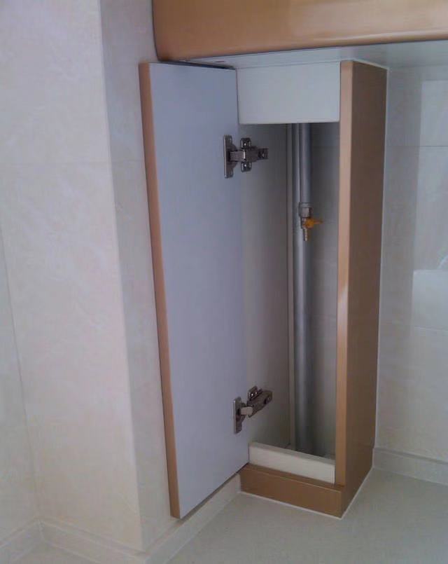 厨房燃气管外露手工遮挡,燃气管外露柜子