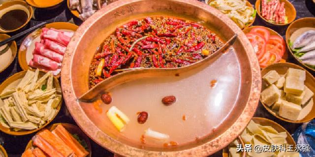 鼻子上挤出来黄色丝状物怎么解决,鼻子上挤出的白色状物到底是啥