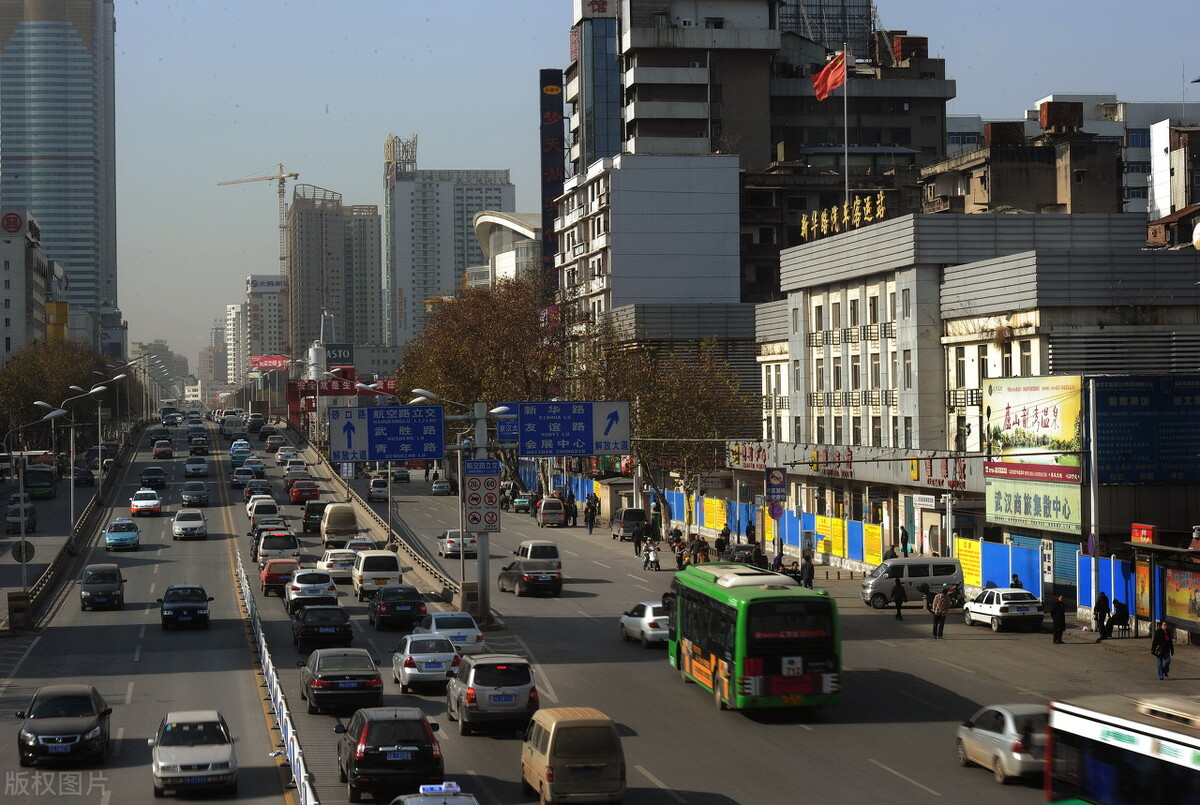 武汉四号线沿路美食,武汉天河机场周围的美食