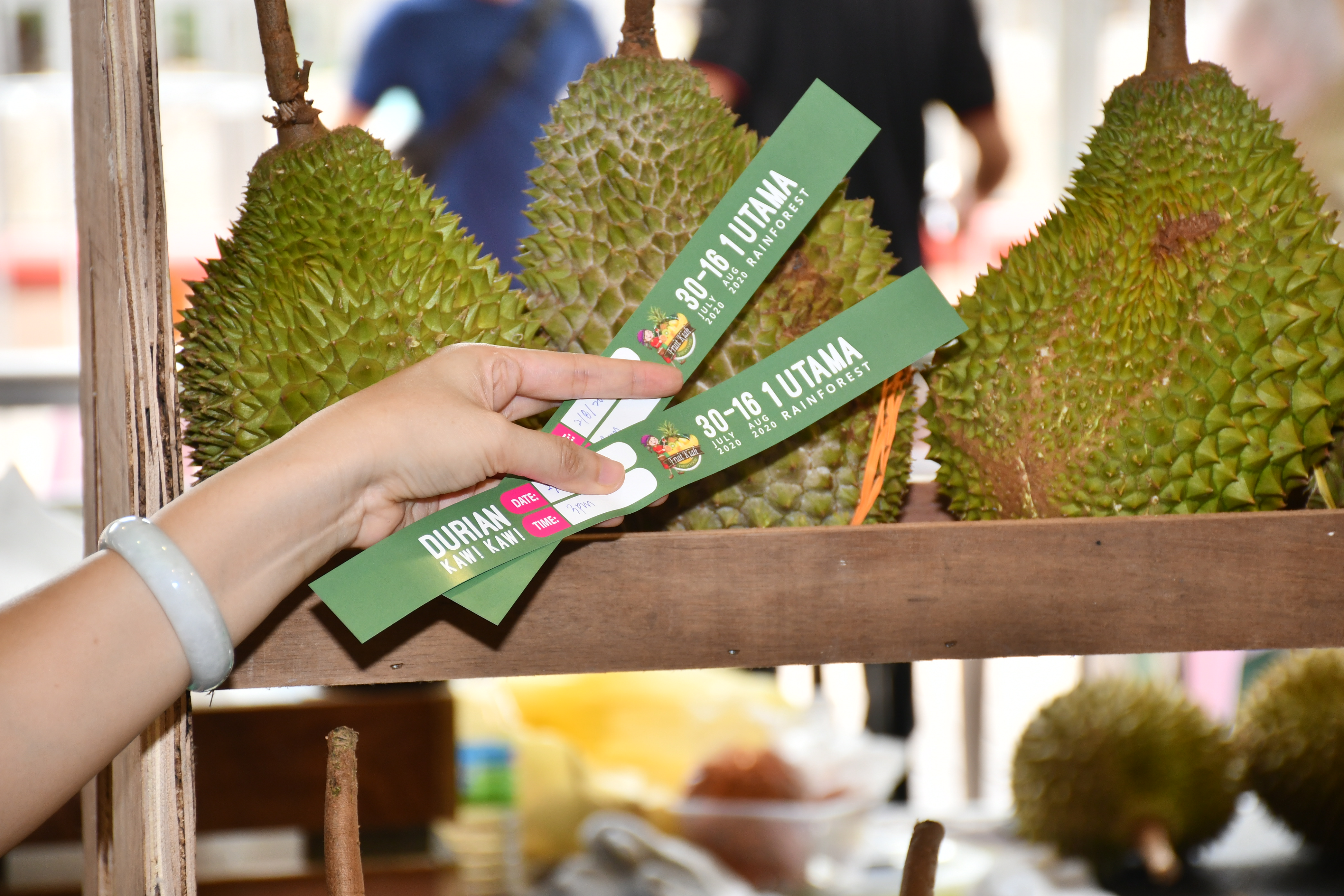 八月榴莲正当时，1Utama商场邀你参加DurianKawKaw榴莲美食派对