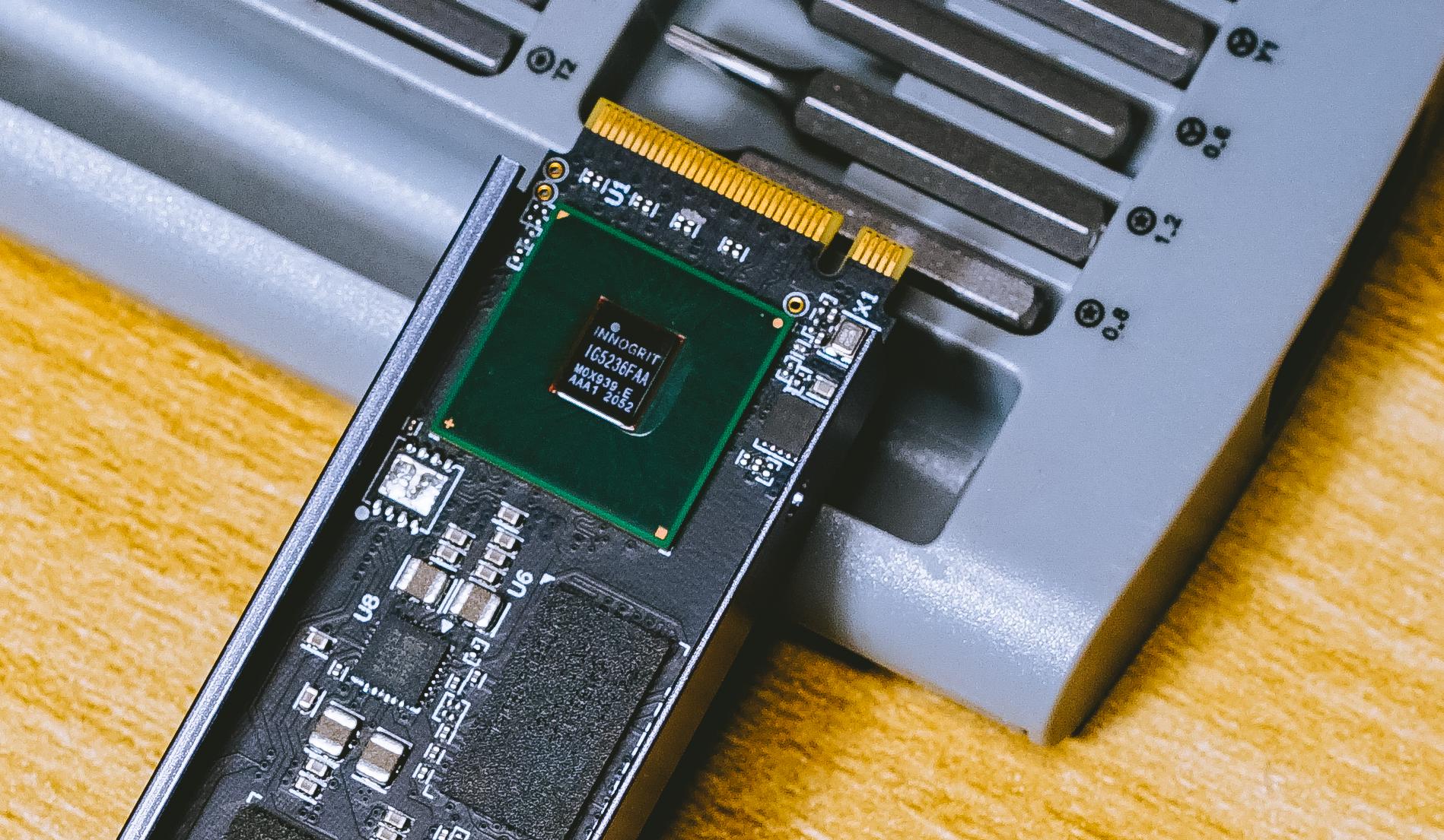 威刚羿龙s70b对比三星980pro,威刚s70b和三星980pro实测