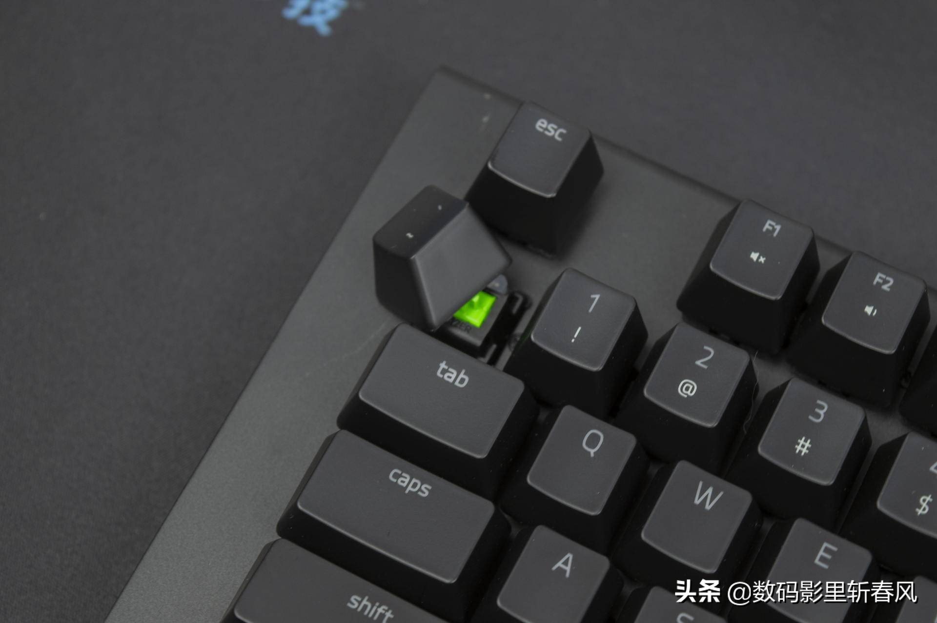 雷蛇黑寡妇蜘蛛幻彩版v2价格,雷蛇黑寡妇蜘蛛x幻彩版怎么清洗