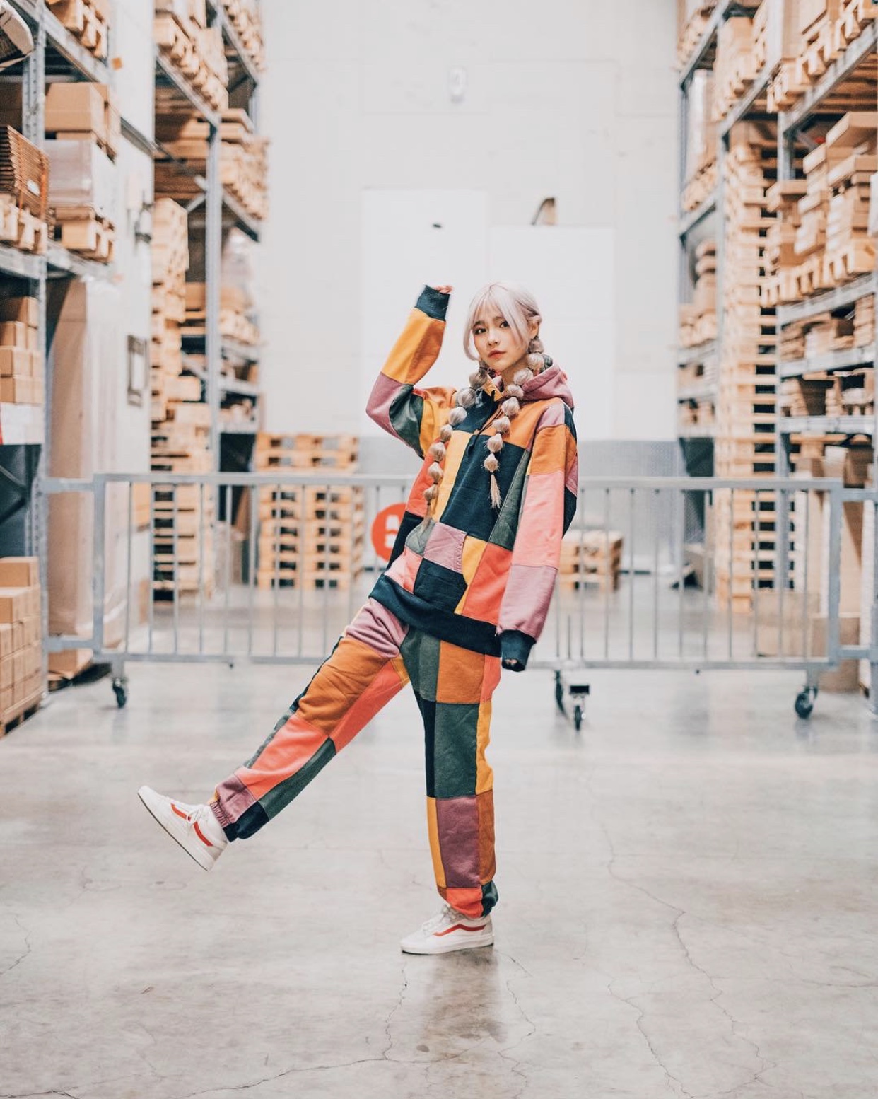 700元左右的低帮鞋,700元低帮后卫实战鞋