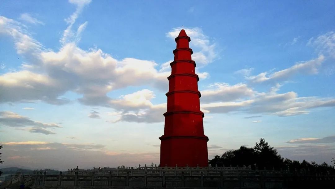 玉溪师范学院凤凰路134号乐队,玉溪师范学院的故事