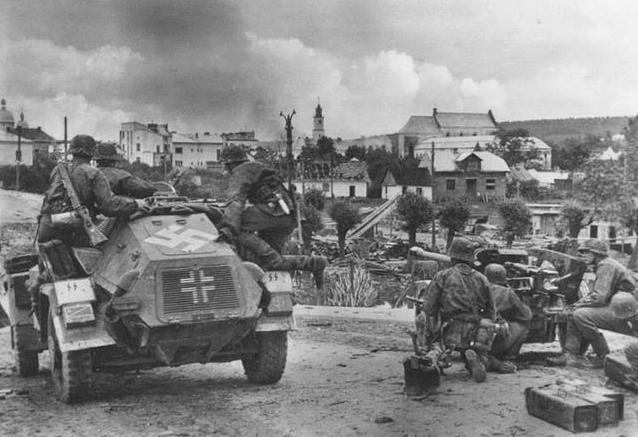 二战德国不投降还能撑多久,二战德国投降时还有多少兵力呢