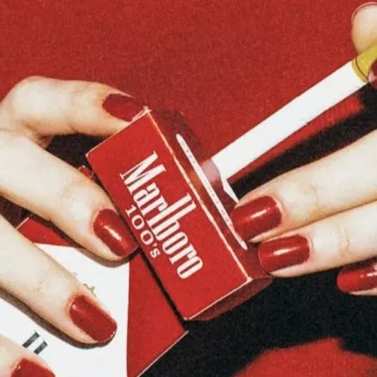 矮个子女生穿什么运动鞋好看,女生百搭运动鞋高级感