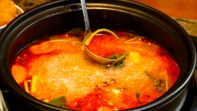 昆明藏在巷子里的酸汤火锅,昆明酸汤火锅