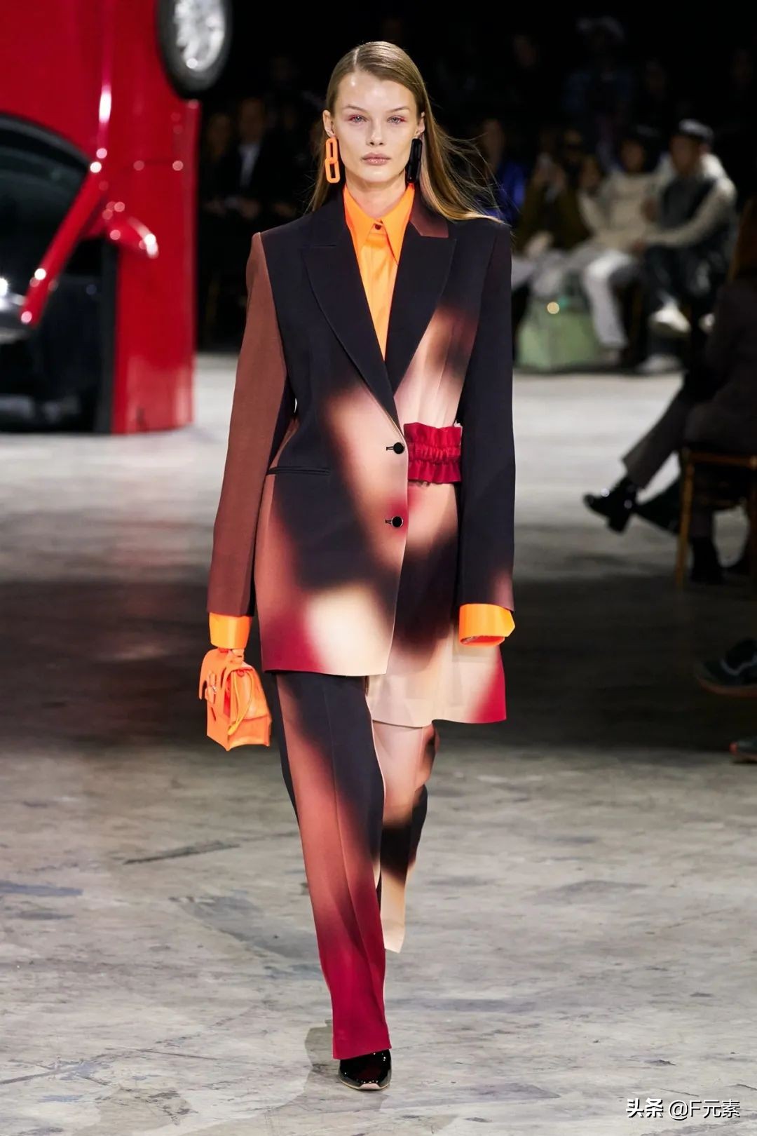 Off-White牵手“始祖鸟”,Hadid姐妹助阵,这场秀需要看一看