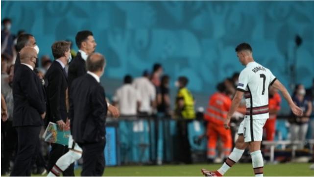 国际足联为什么称c罗为最佳,c罗为什么被比利时淘汰