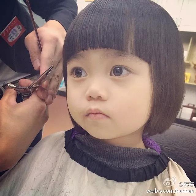 韩寒现在怎样了,沈腾韩寒没人接机完整版