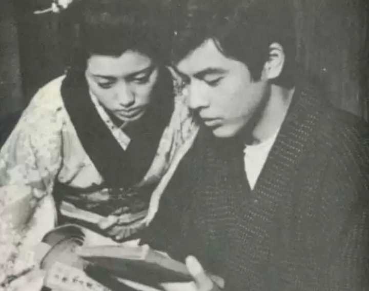 山口百惠的人生选择与归路的启示,山口百惠退出演艺圈的生活方式