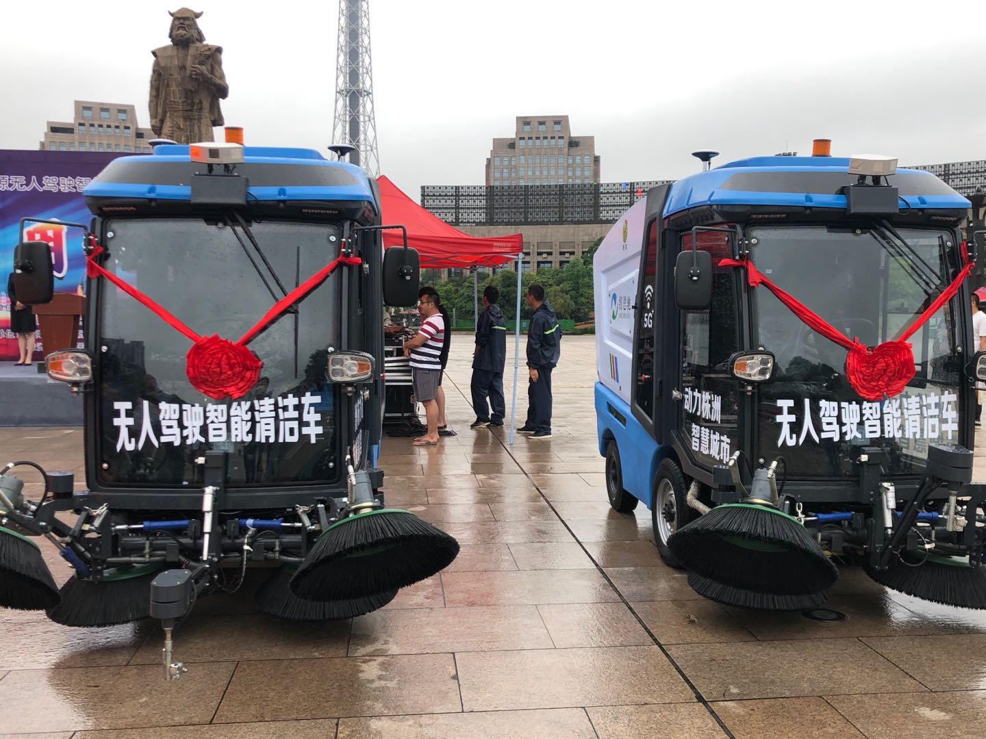 高新区无人驾驶小车,环卫清扫车无人驾驶