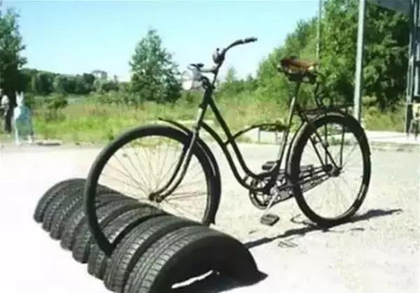 旧轮胎千万别扔变废为宝,旧轮胎不割怎么样做花盆