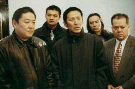 比王宝强还惨！前央视主持刘斌，三婚娶马蓉闺蜜却遭出轨掏空家产