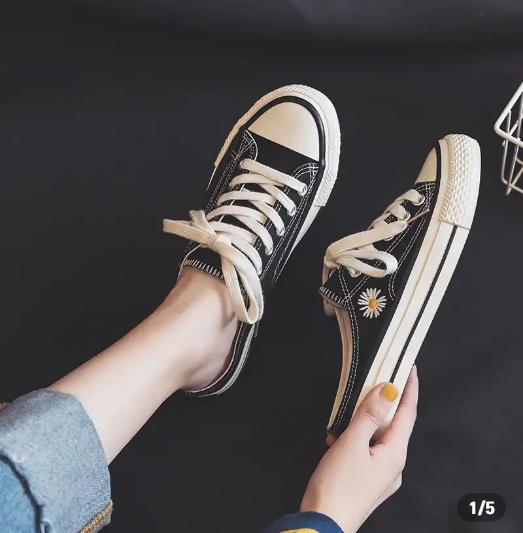 秋冬季平底小雏菊板鞋,小雏菊帆布鞋女韩版板鞋