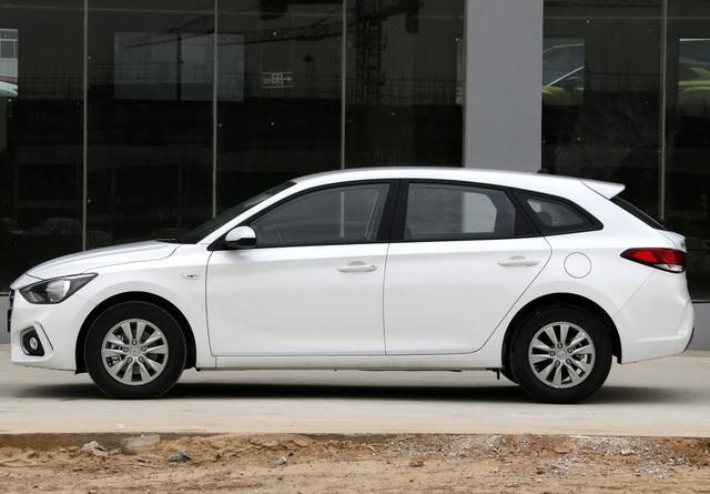 现代逸行是旅行车吗,现代逸行试驾值得买吗