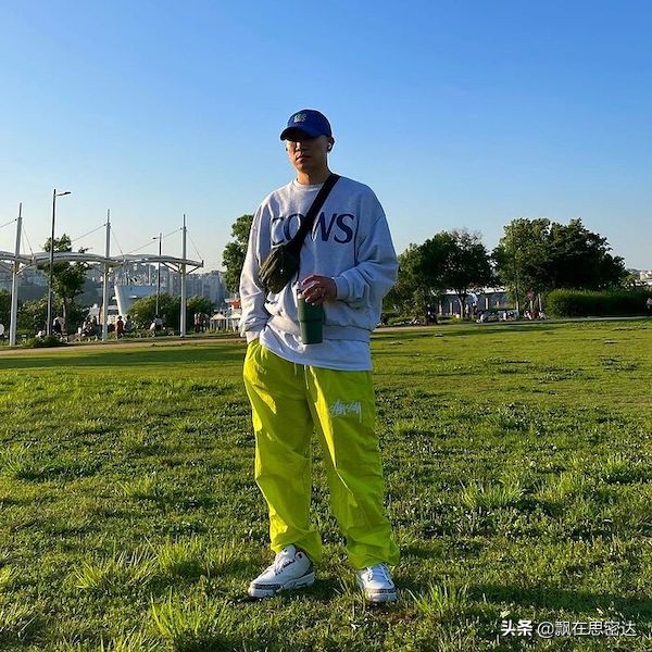 韩国明星近期上脚鞋款一览2021年王炸突然被曝光