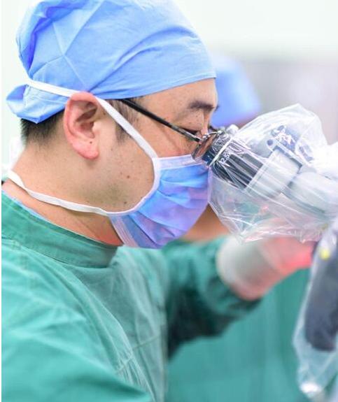 脑肿瘤恶心呕吐怎样护理,长期头晕发现脑肿瘤