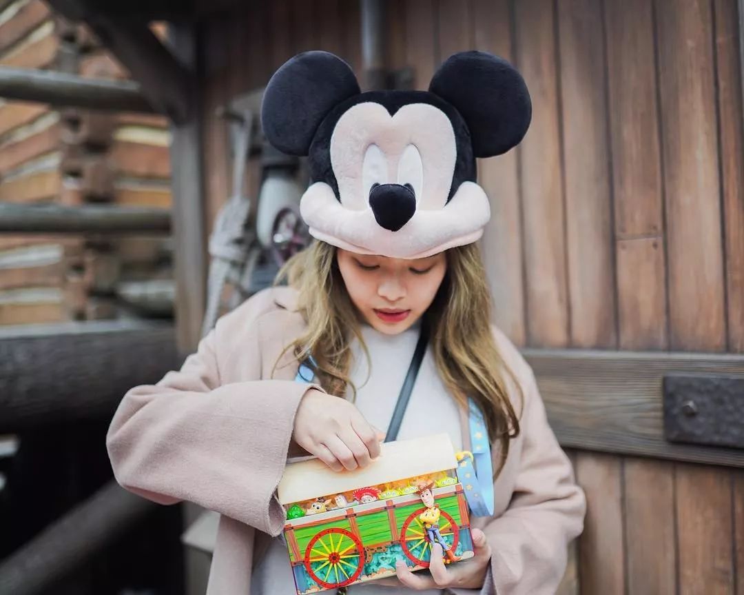 别光顾着玩啊原版视频,别光顾着游山玩水