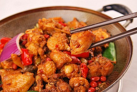 贵州苗家干锅鸡做法,贵阳苗家干锅鸡培训