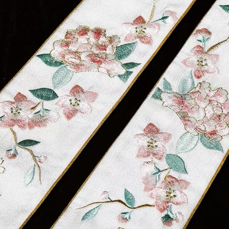 让许多大明女孩心心念念的单品——飘带，你喜欢哪一款？