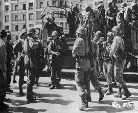 法国巴黎时装男,法国圣罗兰男装