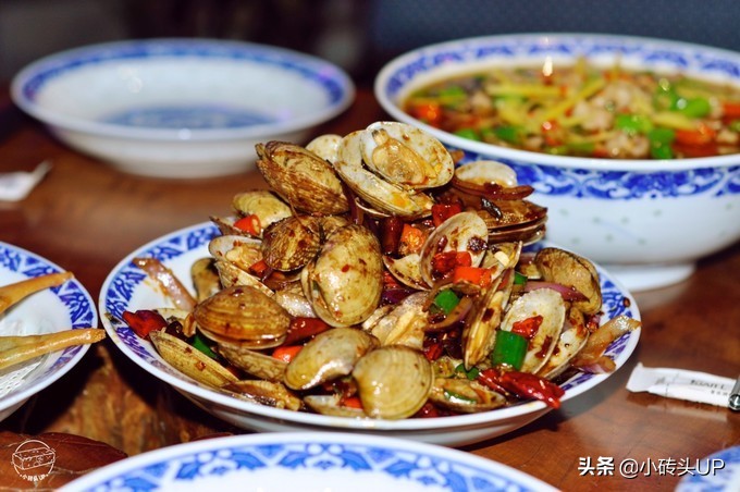 成都酒吧推荐不蹦迪,成都酒吧有哪些酒