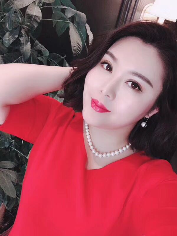 珍珠为什么脱皮有洞,珍珠表面有白斑是真的吗