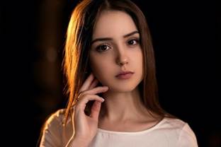 自制唇彩的方法简单,超级保湿的唇膏如何自己制作