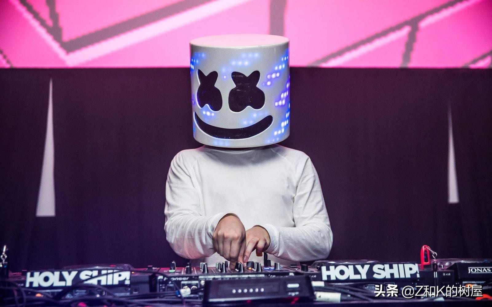 十首让人忍不住抖腿的电音,超好听的电音抖腿神曲