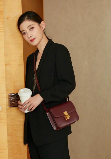 入手第一只大牌包,准备入手第1辆车有啥建议