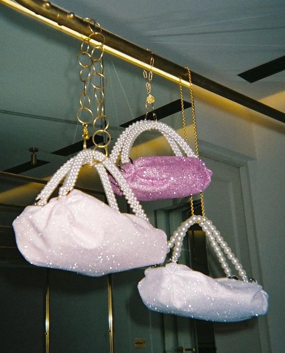 除了优雅贵气,珍珠还能休闲、叛逆、又嘻哈?