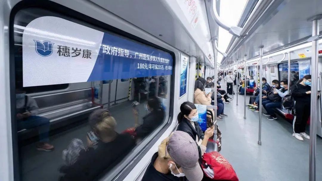 保险理赔10年被拒,保险赔付1万8迟迟不到账怎么办