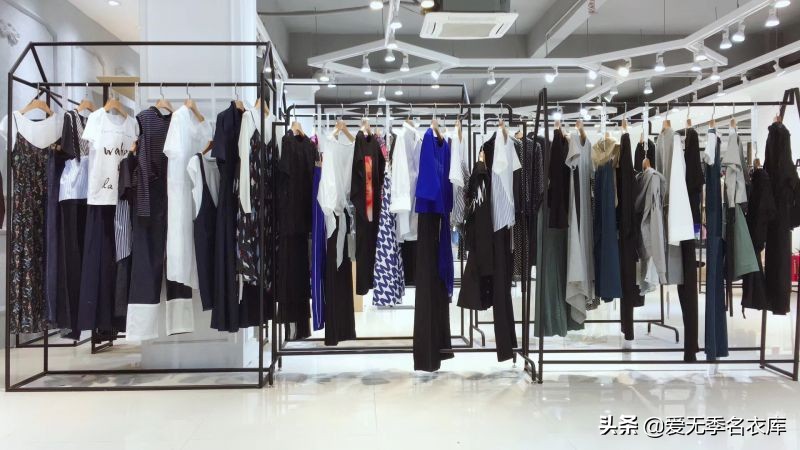 开服饰店的在哪里进货,开服装网店进货渠道怎么选