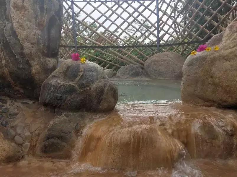 全国发现天然温泉,云南哪有纯天然硫磺温泉