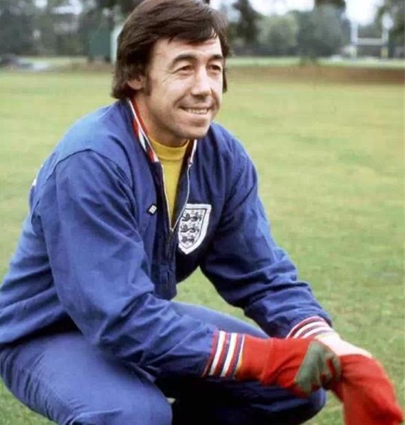 足坛最佳十大门将,历史最佳守门员舒梅切尔