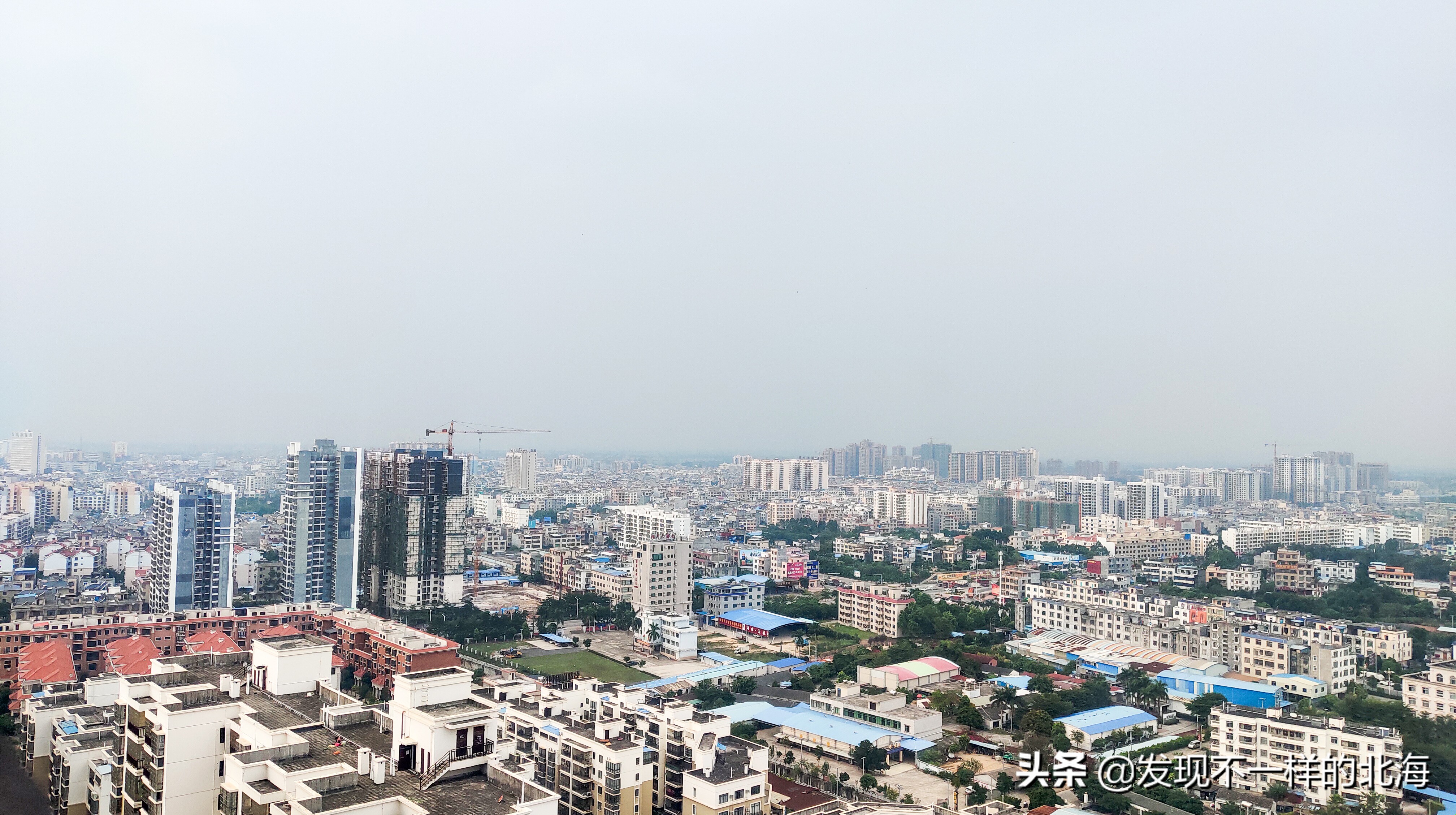 航拍合浦城东新区,合浦县城高楼视频