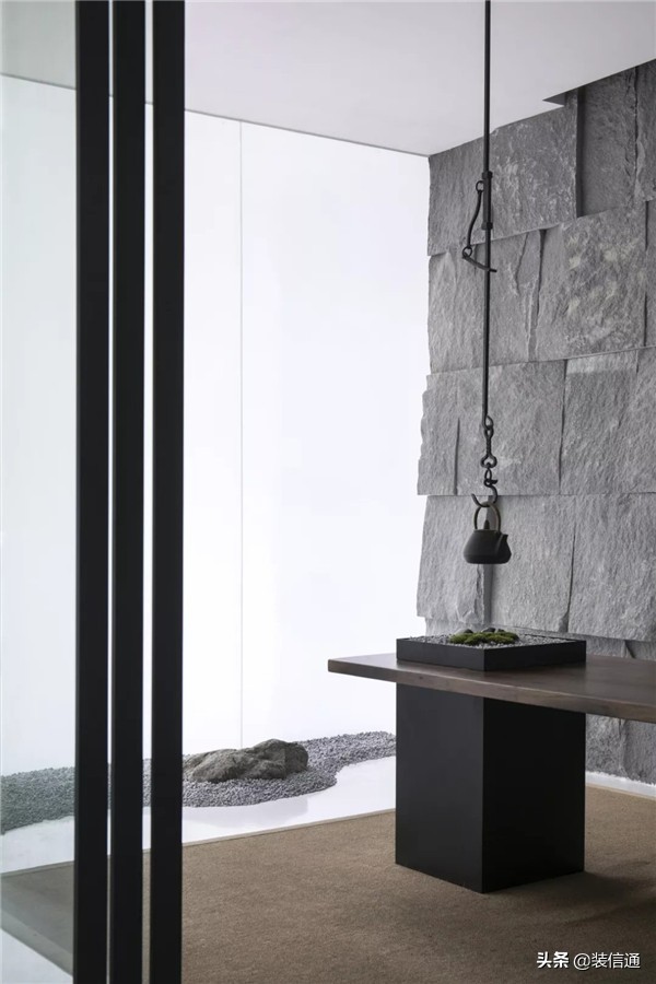 蜕变与新生|极简办公空间设计,全新的办公体验