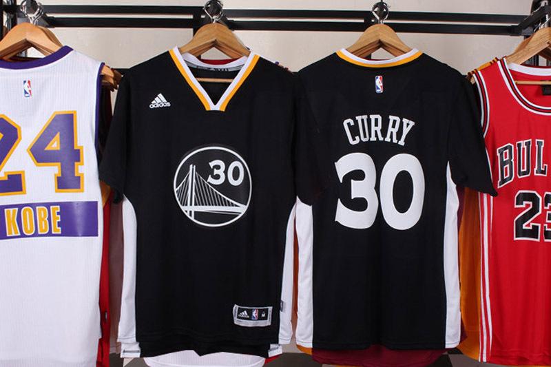 篮球已经成为了生活的一部分,nba全部篮球装备