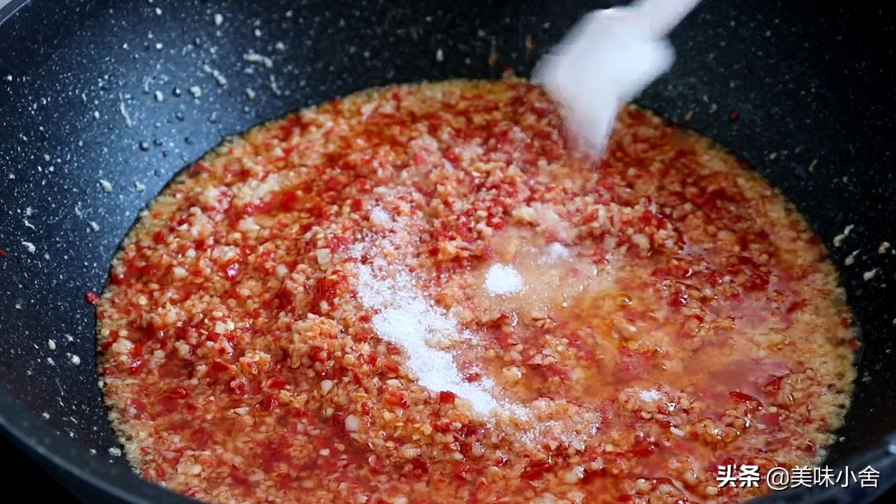 蒜香浓郁蒜蓉辣椒酱,蒜蓉辣椒酱蒜和辣椒的比例