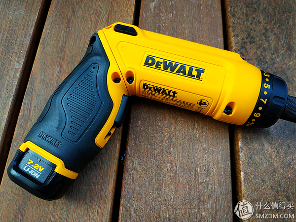 得伟迷你电动螺丝刀,电动螺丝刀推荐测评得伟