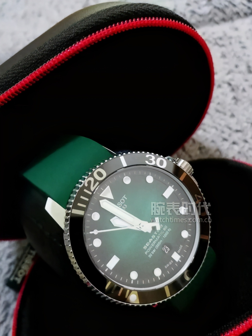 打工人手上适合戴什么,打工的一般戴什么表好点