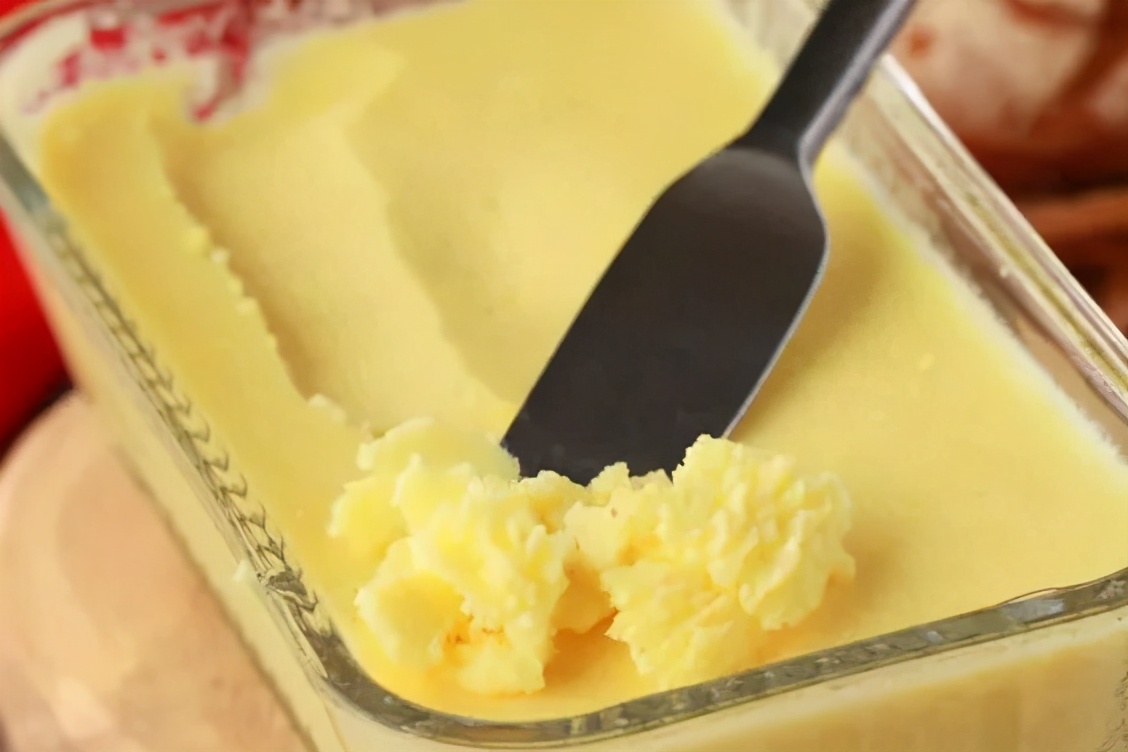 黄油怎么买既好吃还便宜,买什么样的黄油才是真正的黄油